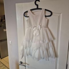beautiful girl dress for occasion