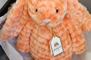 Jellycat Fizzleskips Bunny New With Tags