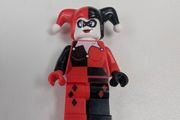 100% Lego Harley Quinn