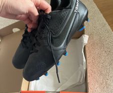 Nike legend 9 academy Football boots