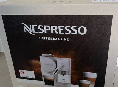 Espresso Latissimo One coffee machine in white