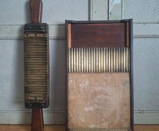 Victorian Apothecary Pill-Making Machine