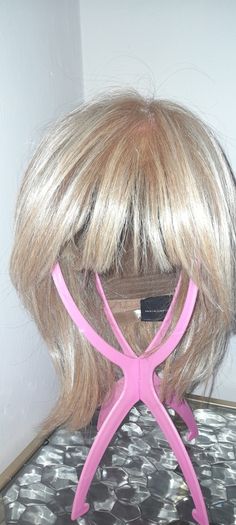 Ladies wig