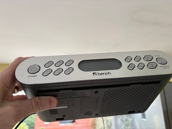 Bench Under Counter Radio