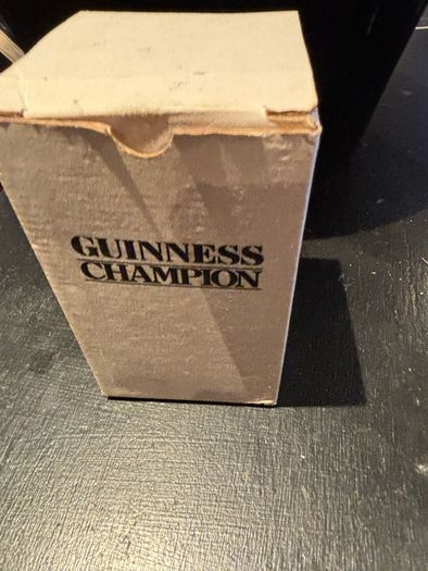 Guinness vintage 1 pint glass