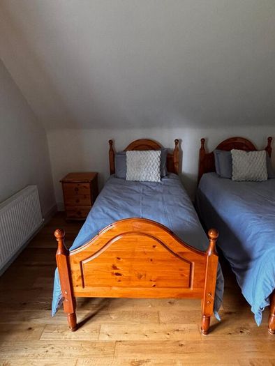Pine furniture beds & lockers