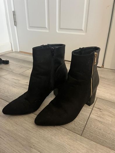 Black boots