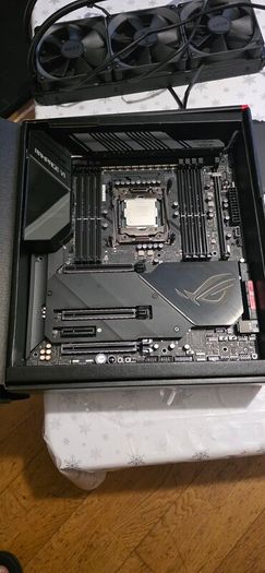 Asus rampage VI Omega x299