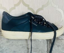 Sketchers