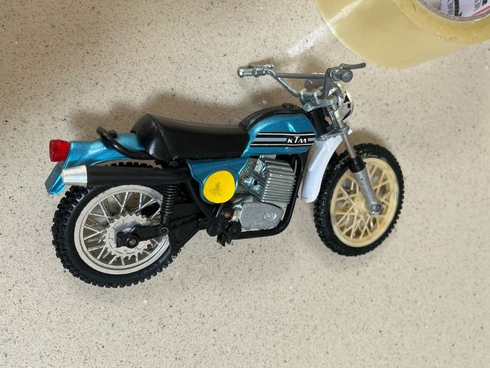 KTM 400 MC Polistil 1/15 Year 1977