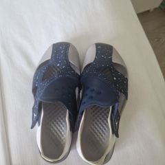 Nike sandals Junior 10.5