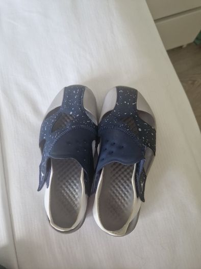 Nike sandals Junior 10.5