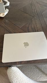 Laptop macbook
