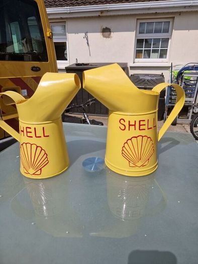 Shell oil despensers