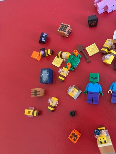 lego Minecraft minifigure parts