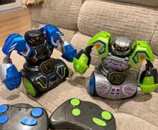 Robots - Robo Kombat 2 robots battle