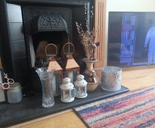 vase, candle holders etc