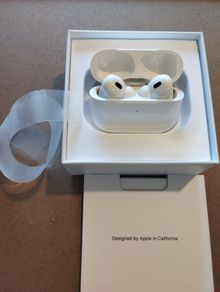 Air Pods Pro 2nd Generation with Charging Case - Apple Accessories