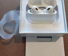 Air Pods Pro 2nd Generation with Charging Case - Apple Accessories