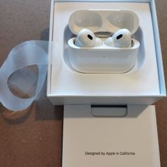 Air Pods Pro 2nd Generation with Charging Case - Apple Accessories