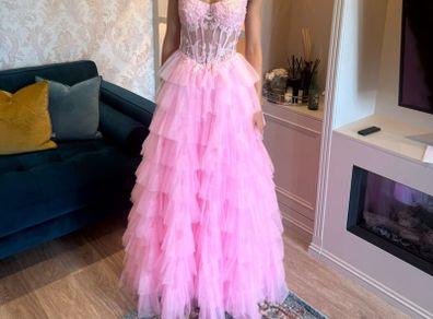Debs/ TY Ball/ Formal Ballgown