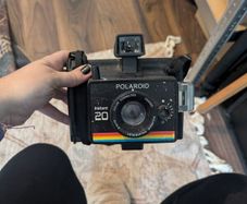 Vintage 1970s Polaroid Instant 20 Land Camera