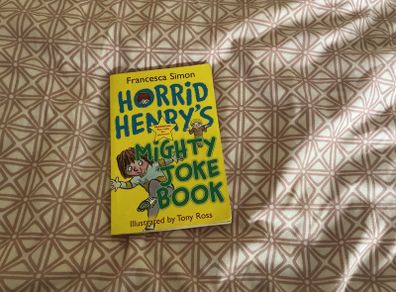 Horrid Henry Joke book