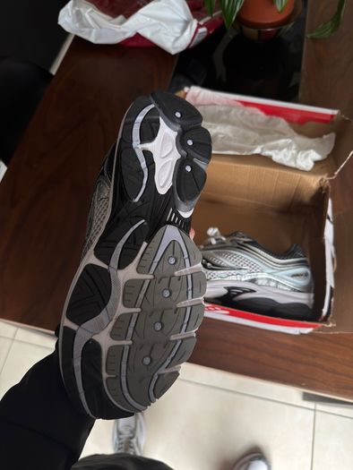 Saucony