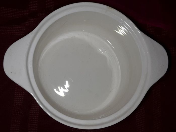 Arklow Pottery taurine, two for forty euros
