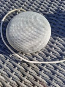 Google Home Mini