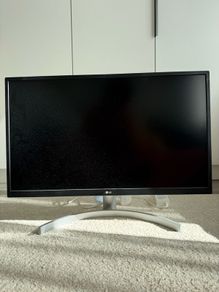 LG Monitor 27"