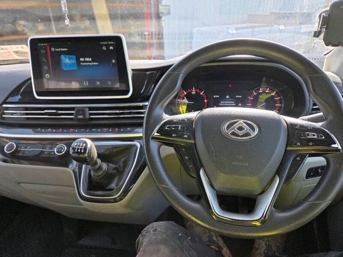 Maxus delivery 9 crew cab