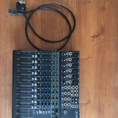 Mackie 1402 VLZ4