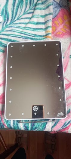 Light up mirror