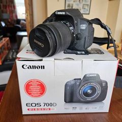 Cannon Eos 700D