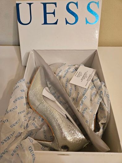 Guess Stiletto high heel shoes sparkly silver FL6BN2LEL08-SIL  New & boxed RRP 125 euro size UK 3.5 and UK 6