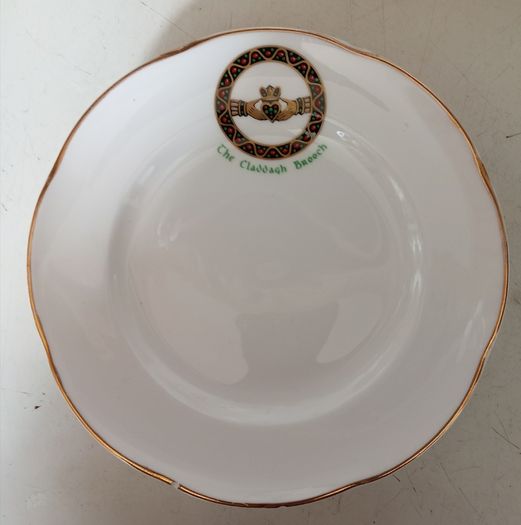 Royal Tara Claddagh Brooch Teaset