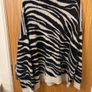 Women's jumper size 22 Image 4