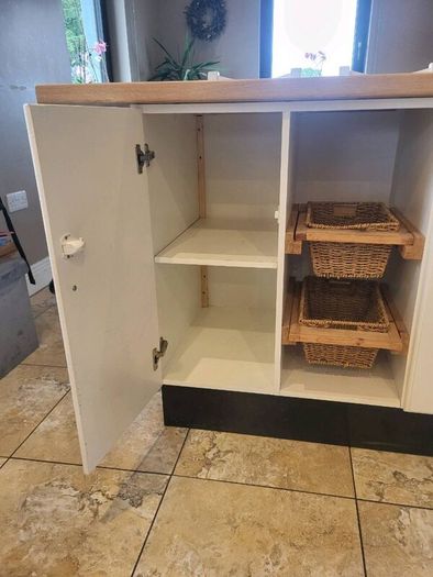 Kitchen Island + Bar Stools