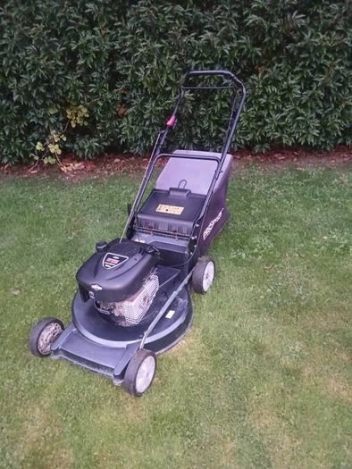 Briggs and stratton Push Lawnmower