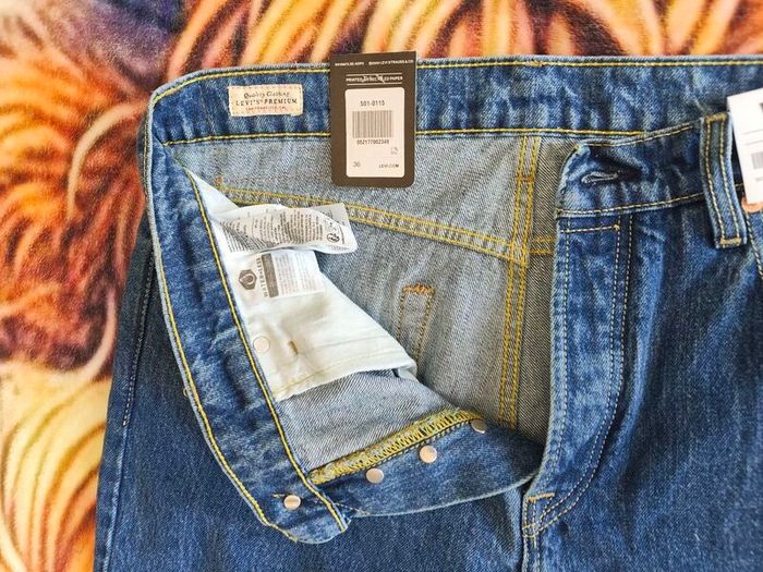 Levi's shorts