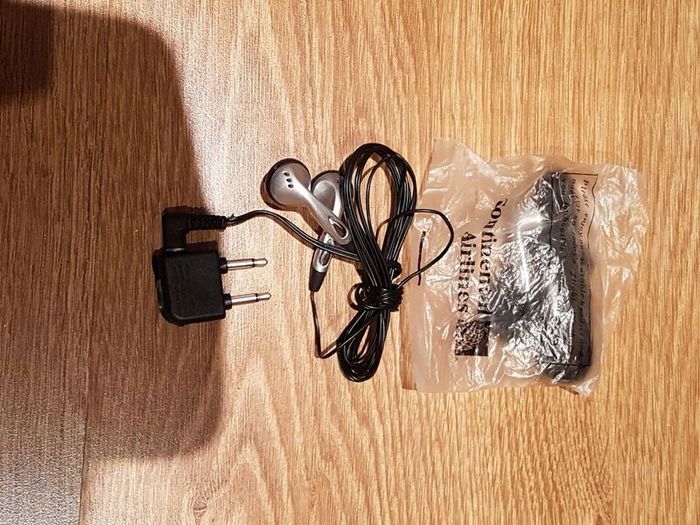 Earphones