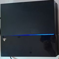 PS4 Console & Games Bundle