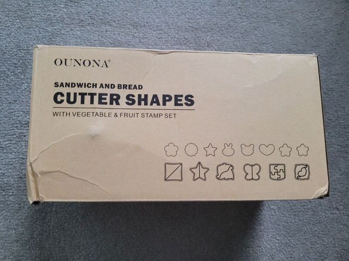 Sandwich cutter shapes for kids and fruit cutters