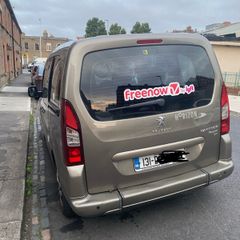 2013 Peugeot Partner Tepee