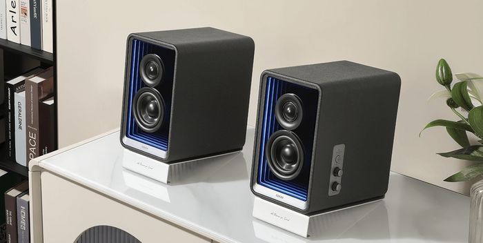 Edifier QR65 Hi Resolution Activate Bluetooth Speakers