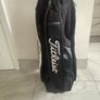 titleist mid size tour bag Image 2