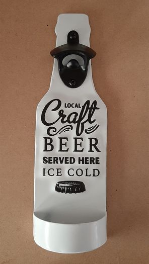Beer Bottle Opener On Wall Mounted Plaque (BRAND NEW)