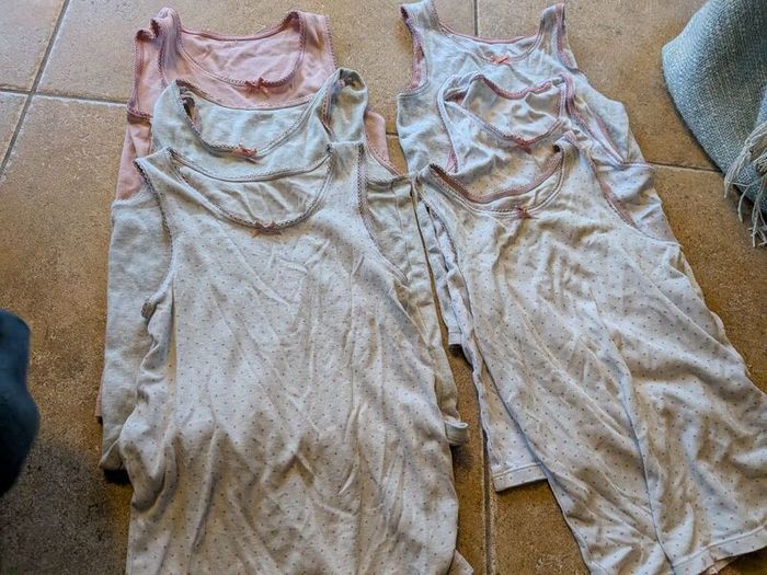 Large clothes bundle: girls 6-7