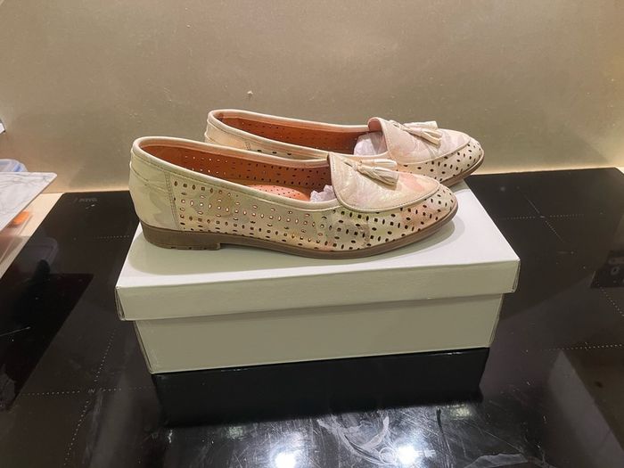 Cinders Loafers